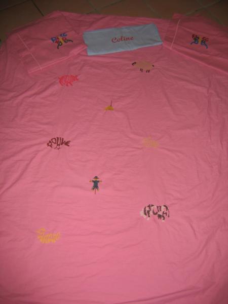 La parure de draps termin&eacute;e !